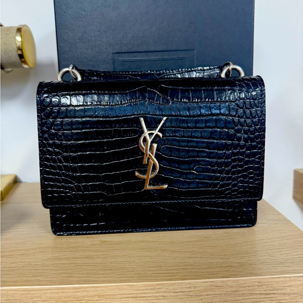 Saint Laurent Sunset Chain Wallet Crocodile Embossed Shiny Leather Crossbody.